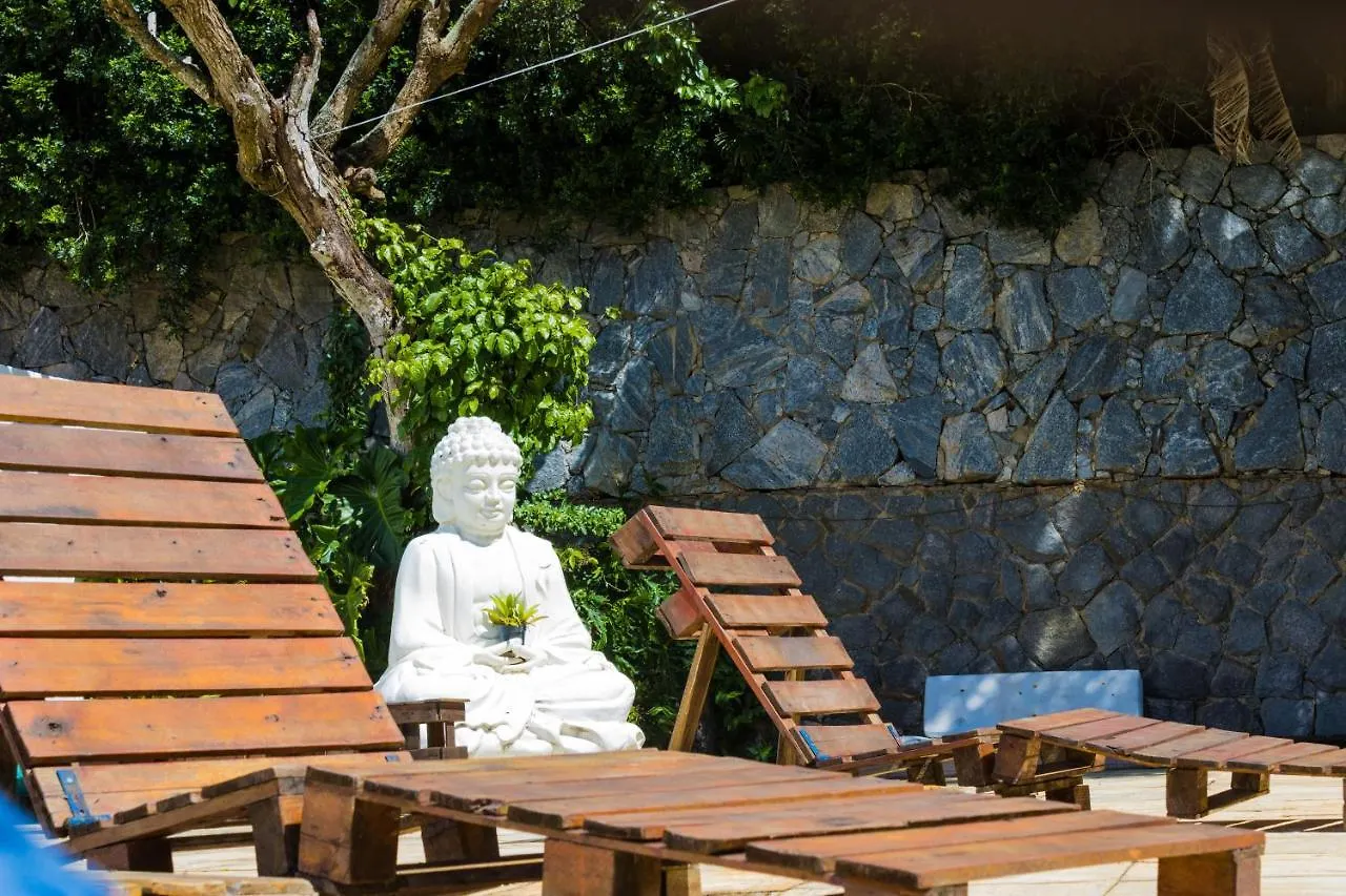 The Eco Palace Hostel Armacao dos Buzios